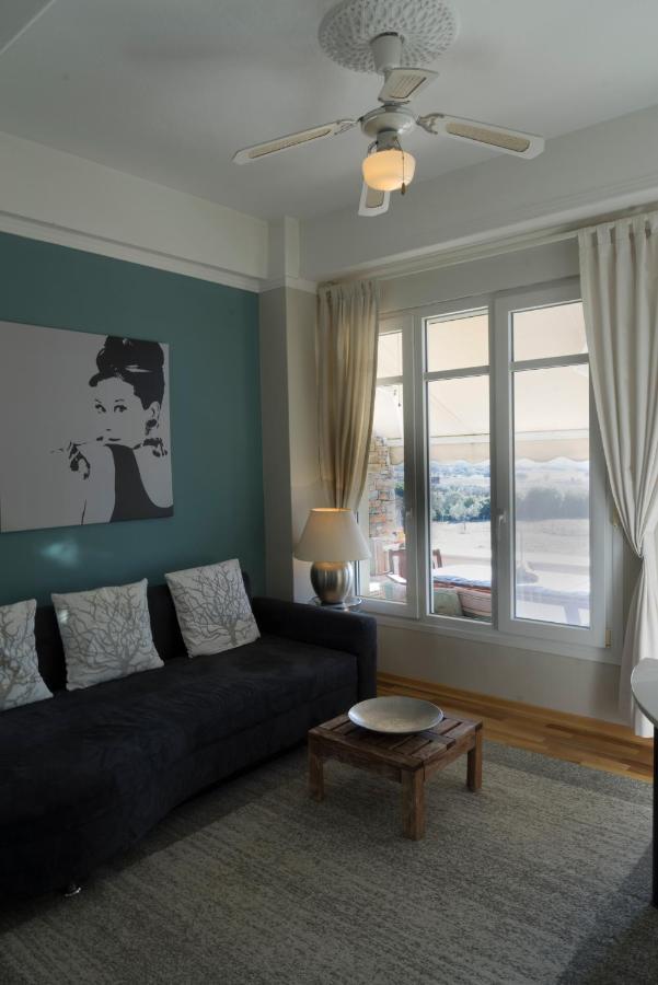 Lovely Apartm.Near Airport Kardia Экстерьер фото